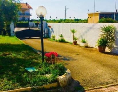 Bed and Breakfast Ma.Di Bb Рокка-Сан-Джованни Экстерьер фото