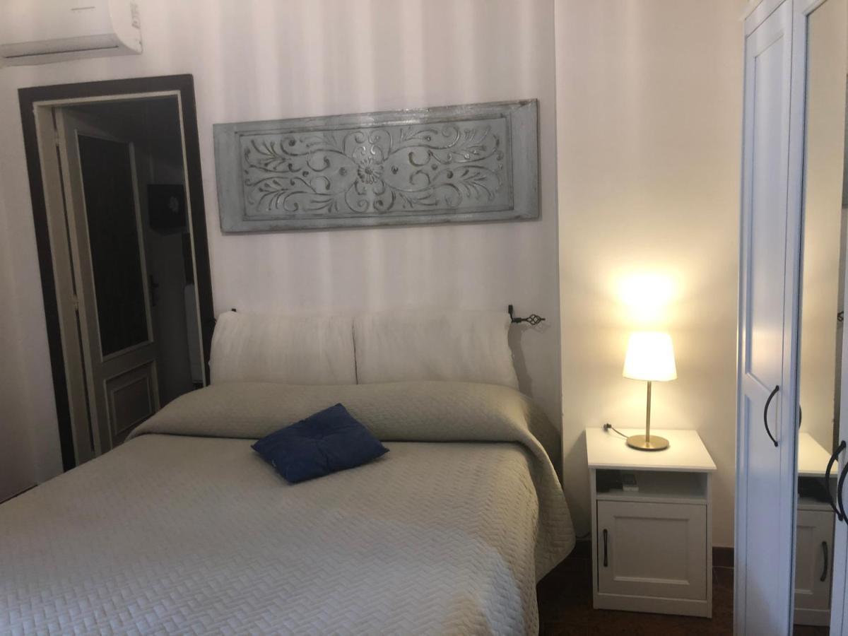Bed and Breakfast Ma.Di Bb Рокка-Сан-Джованни Экстерьер фото