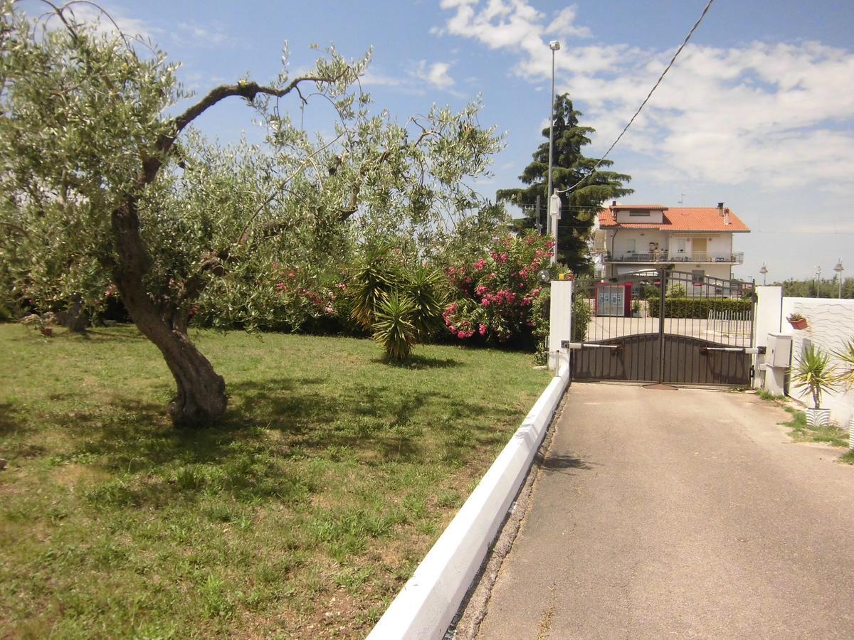 Bed and Breakfast Ma.Di Bb Рокка-Сан-Джованни Экстерьер фото